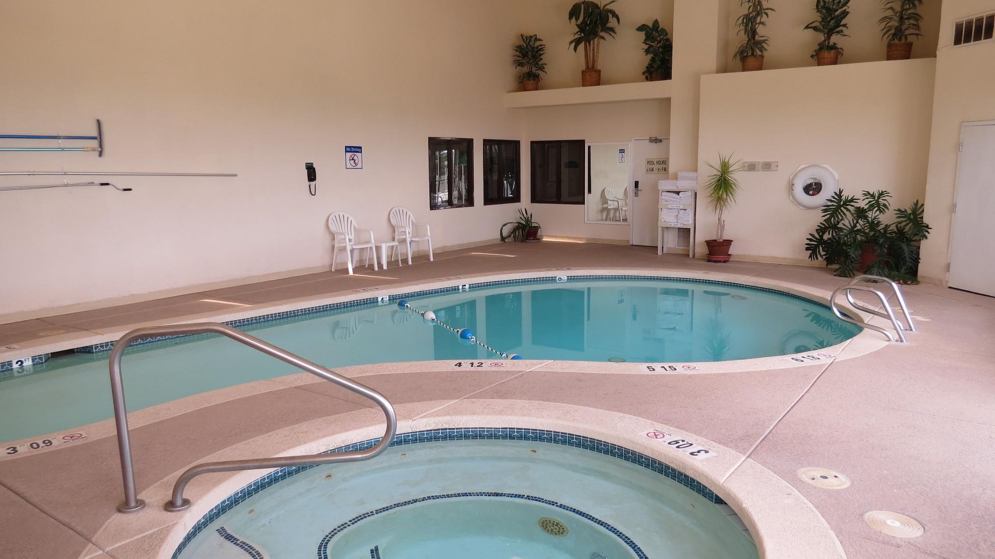 Baymont Inn & Suites By Wyndham Holbrook Extérieur photo