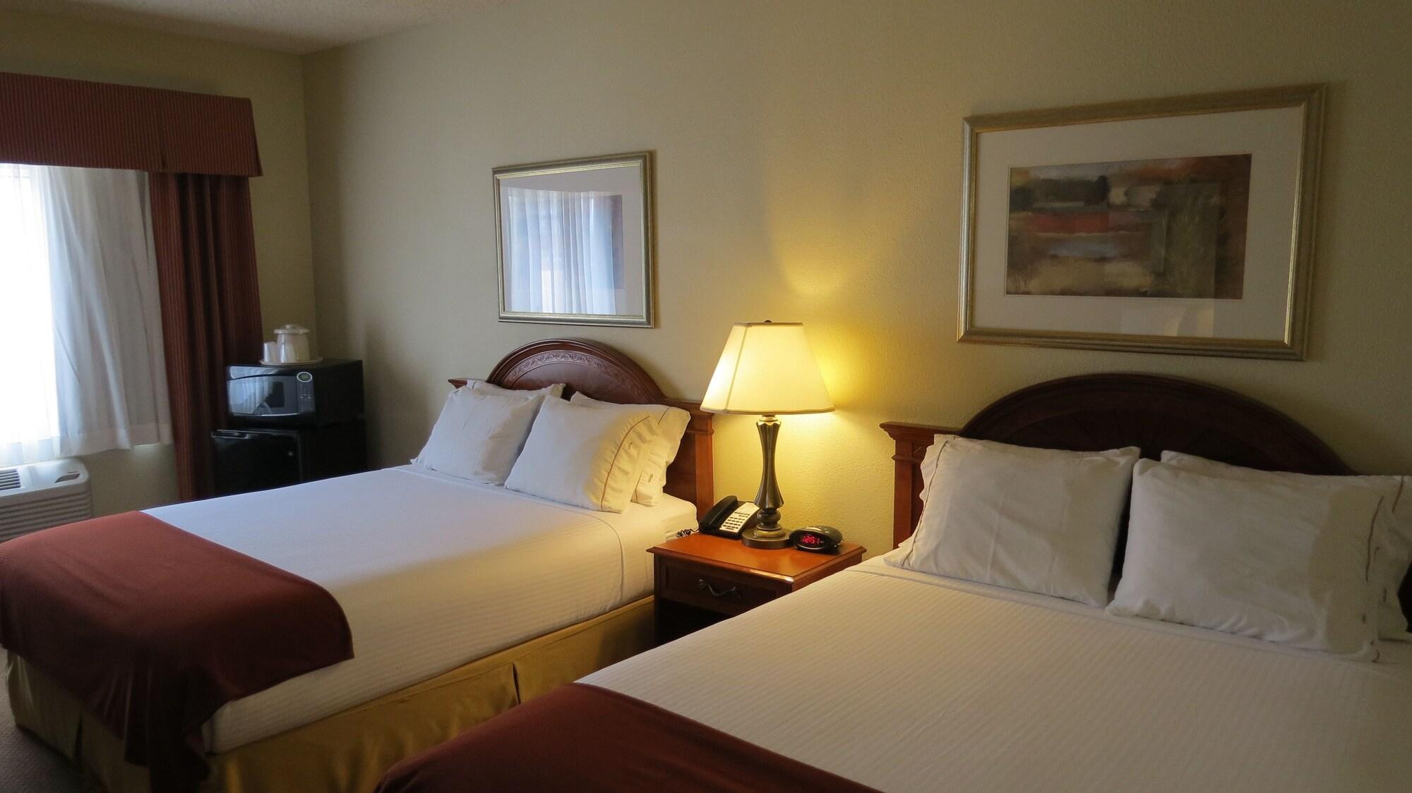 Baymont Inn & Suites By Wyndham Holbrook Extérieur photo